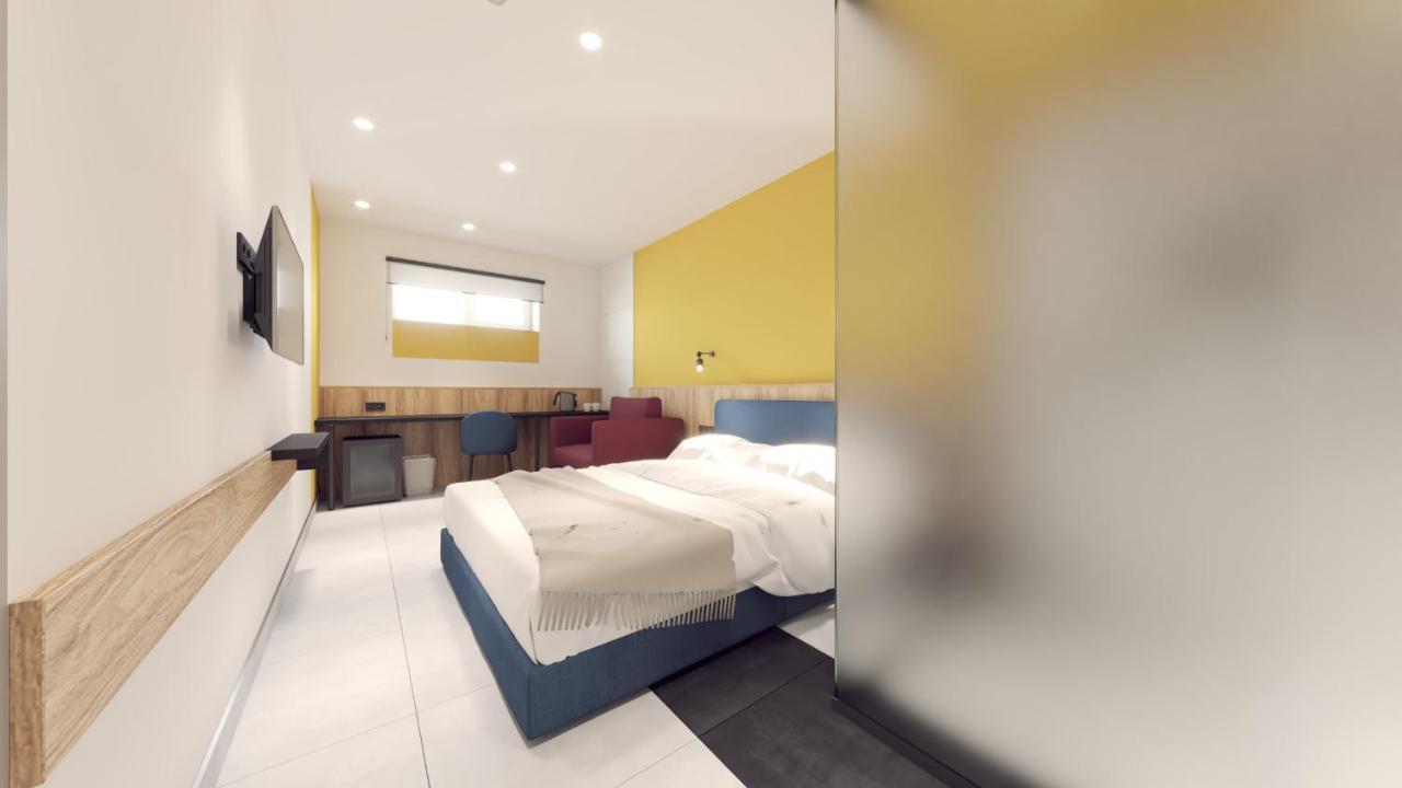 Dovzhenko Hotel Odessa Ngoại thất bức ảnh